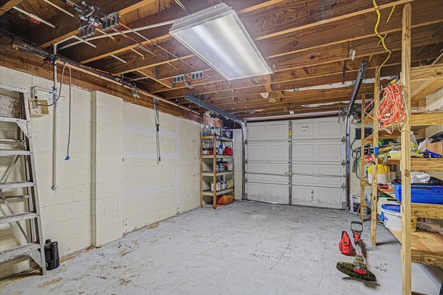 400 Ling, Bayou Vista, TX 77563