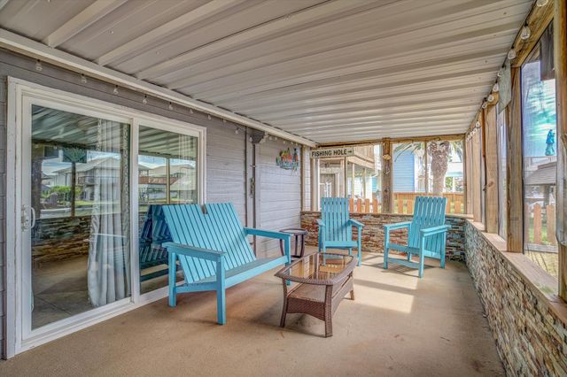 400 Ling, Bayou Vista, TX 77563