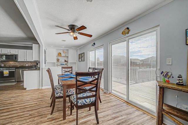 400 Ling, Bayou Vista, TX 77563