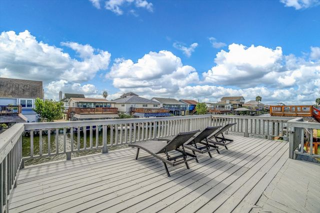 400 Ling, Bayou Vista, TX 77563