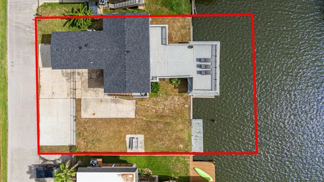 400 Ling, Bayou Vista, TX 77563