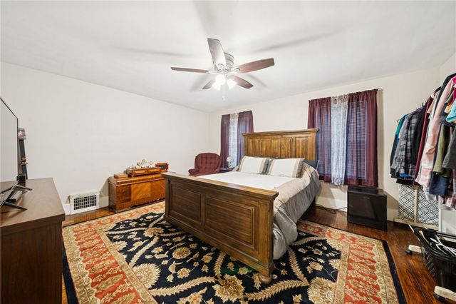 414 Guy St, Jeannette, PA 15644