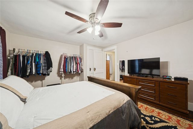 414 Guy St, Jeannette, PA 15644