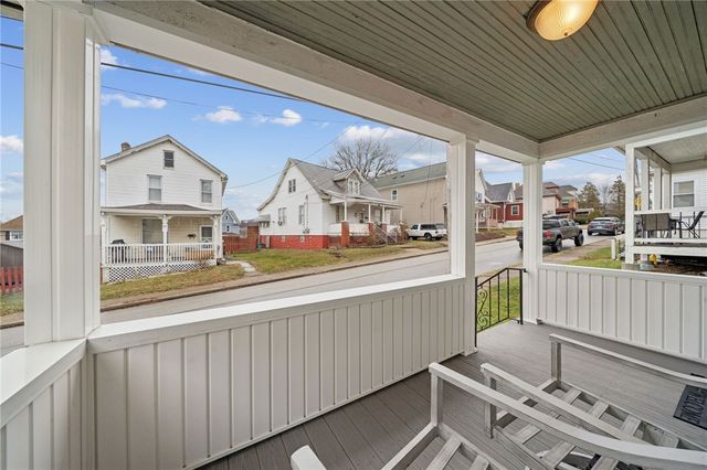 414 Guy St, Jeannette, PA 15644