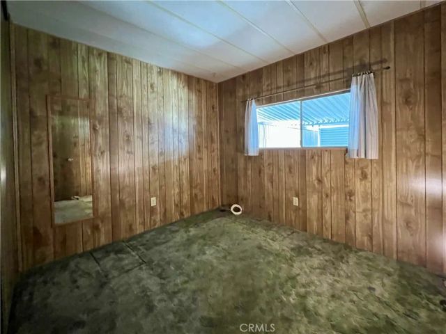 1111 W Johnston Avenue, Hemet, CA 92543