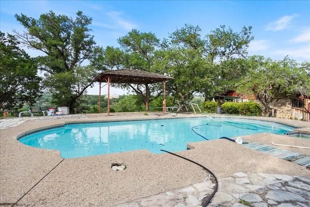 24900 Pedernales Canyon TRL, Spicewood, TX 78669