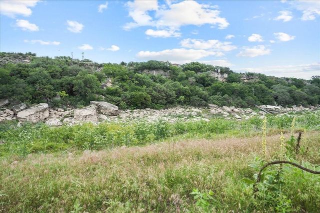 24900 Pedernales Canyon TRL, Spicewood, TX 78669