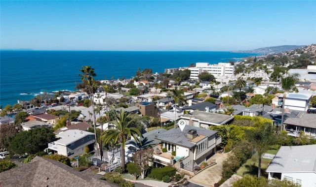 31953 10th Avenue, Laguna Beach, CA 92651