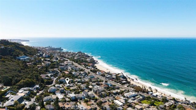 31953 10th Avenue, Laguna Beach, CA 92651