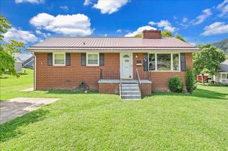 N 1312 Alleghany AVE, Covington, VA 24426