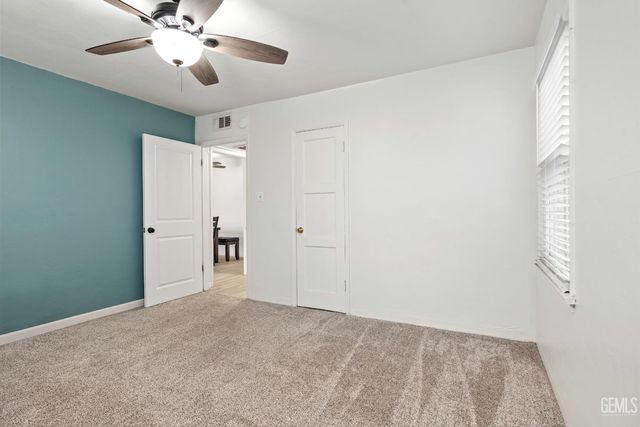 3130 16th Street, Bakersfield, CA 93301