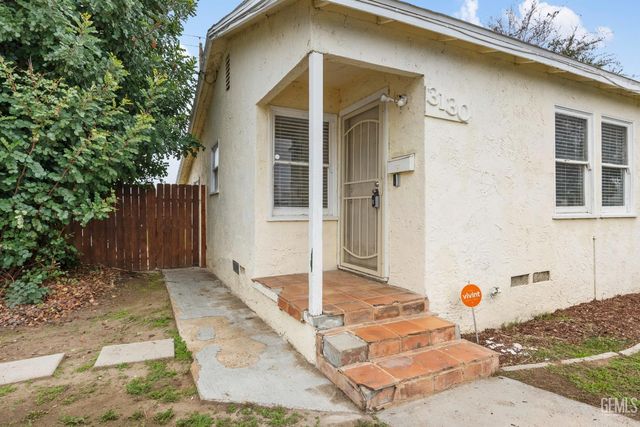 3130 16th Street, Bakersfield, CA 93301