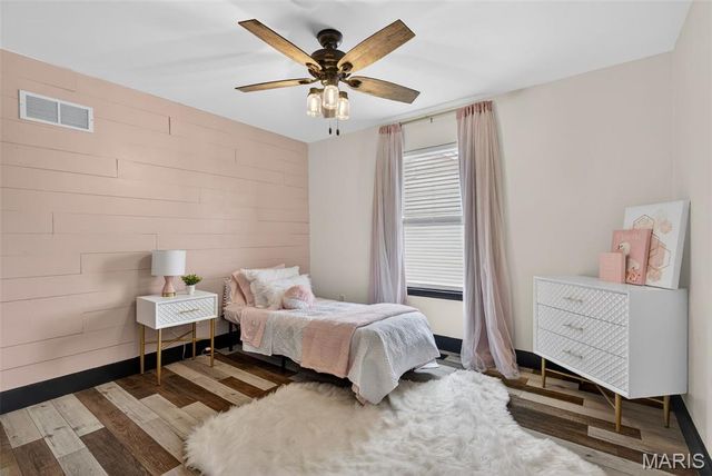 1334 Forest Way, Wentzville, MO 63385