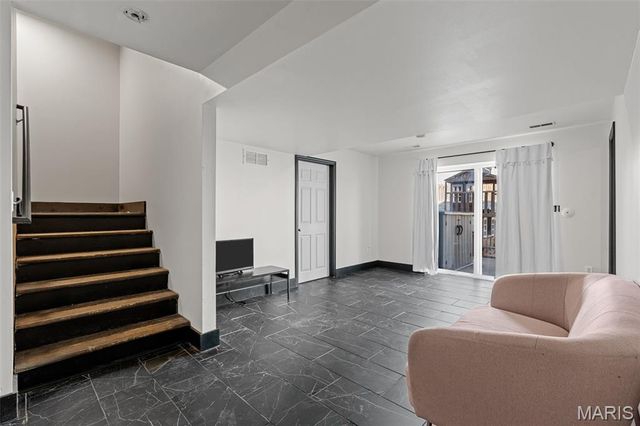 1334 Forest Way, Wentzville, MO 63385