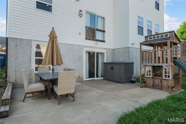 1334 Forest Way, Wentzville, MO 63385