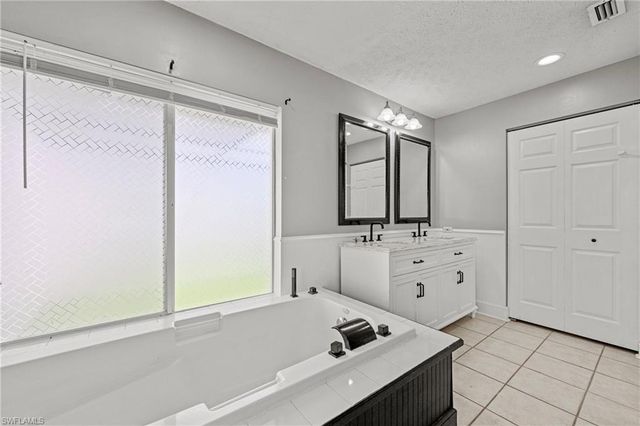 1311 SE 11th ST, Cape Coral, FL 33990