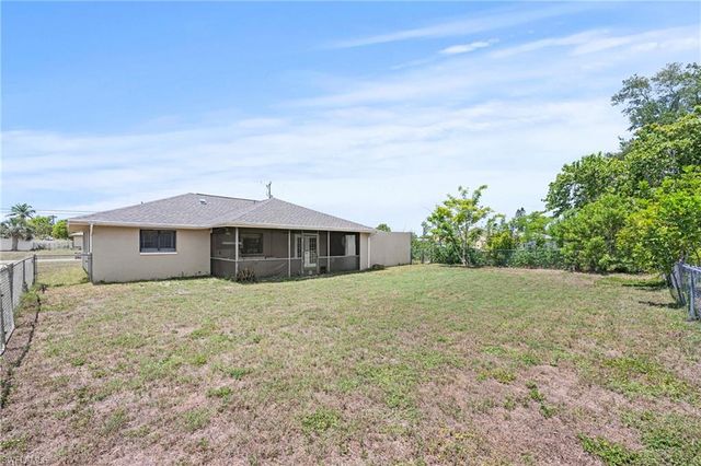 1311 SE 11th ST, Cape Coral, FL 33990