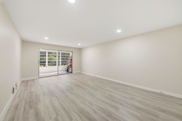 2901 Victoria Circle B2, Coconut Creek, FL 33066