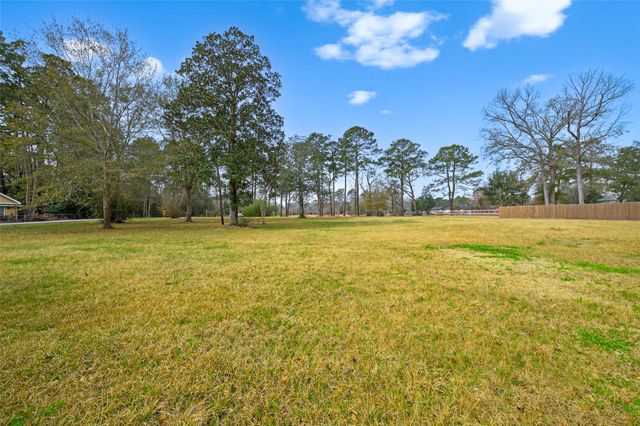 15471 Dewberry Lane, Conroe, TX 77302