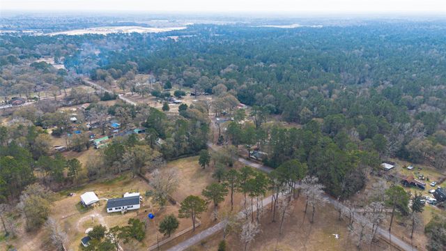 15471 Dewberry Lane, Conroe, TX 77302