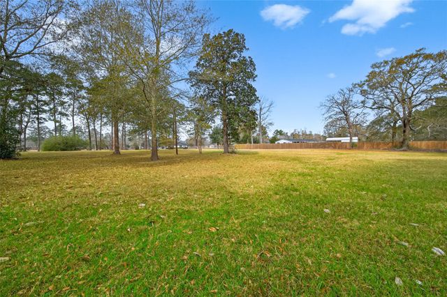 15471 Dewberry Lane, Conroe, TX 77302