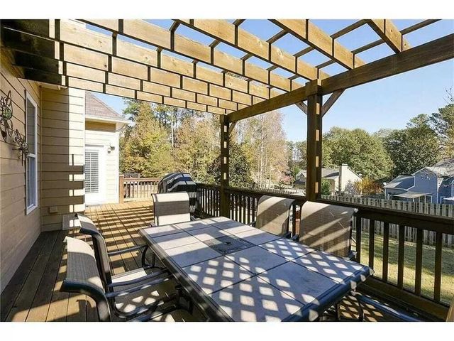 2479 Sandstone Place, Marietta, GA 30062