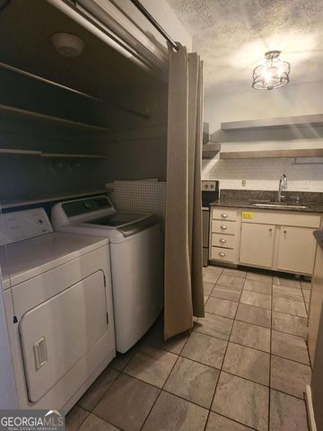4155 N Gloucester Place, Chamblee, GA 30341
