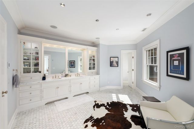 16 Wrights Mill Road, Armonk, NY 10504