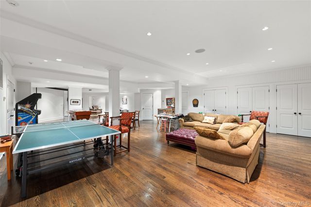 16 Wrights Mill Road, Armonk, NY 10504