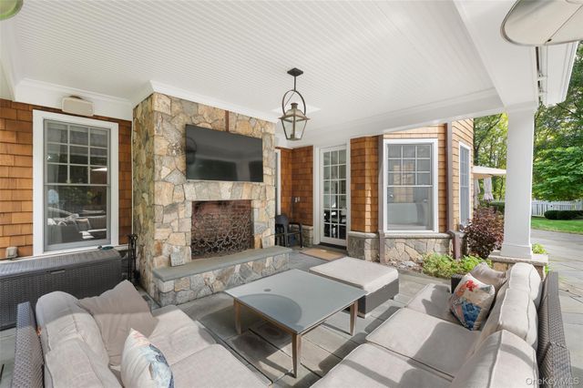 16 Wrights Mill Road, Armonk, NY 10504