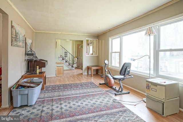 1638 RED OAK RD, Williamstown, NJ 08094