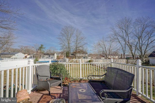 1638 RED OAK RD, Williamstown, NJ 08094