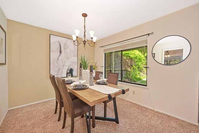 595 R St, Lincoln, CA 95648