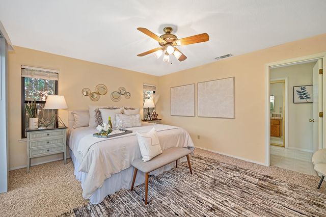 595 R St, Lincoln, CA 95648