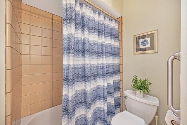 595 R St, Lincoln, CA 95648