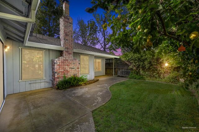 595 R St, Lincoln, CA 95648