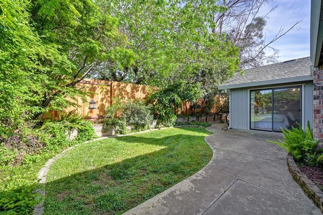 595 R St, Lincoln, CA 95648