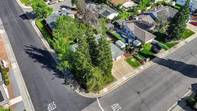 595 R St, Lincoln, CA 95648