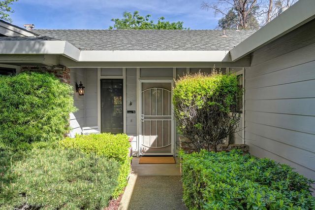 595 R St, Lincoln, CA 95648