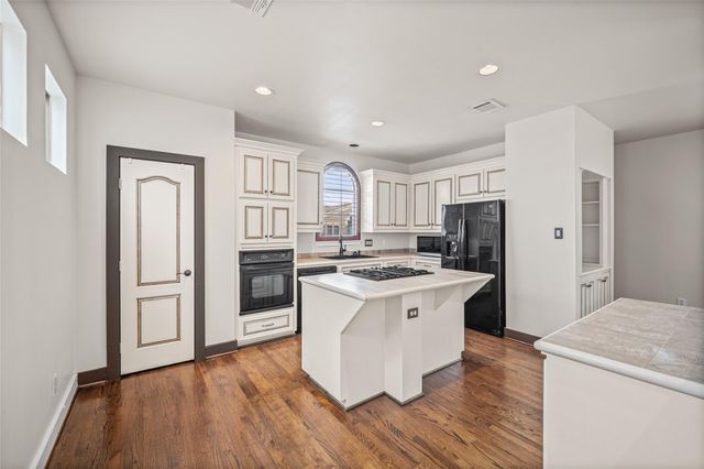 5205 Cornish Street, Houston, TX 77007