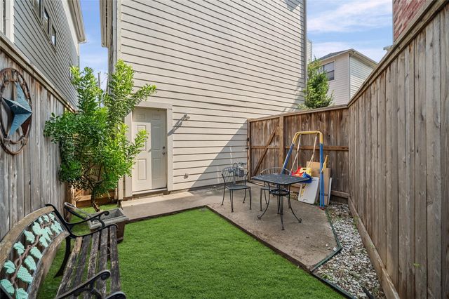 5205 Cornish Street, Houston, TX 77007