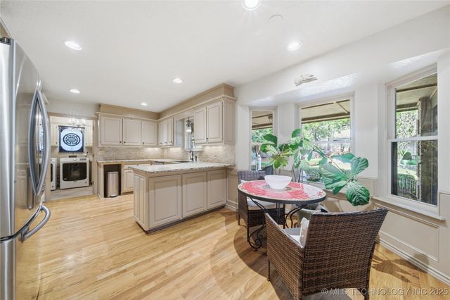 6027 E 79th Street, Tulsa, OK 74136