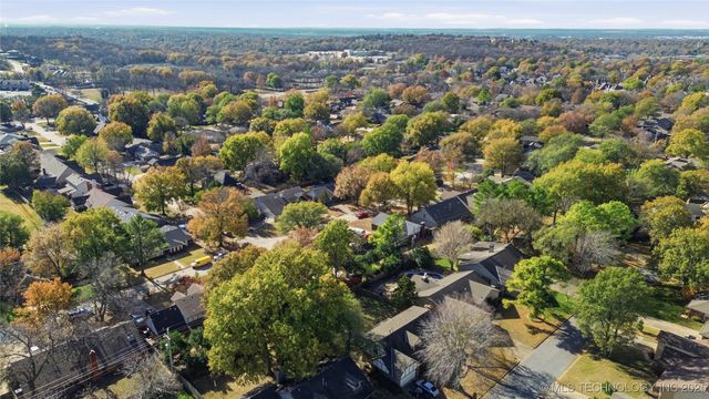 6027 E 79th Street, Tulsa, OK 74136