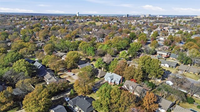 6027 E 79th Street, Tulsa, OK 74136