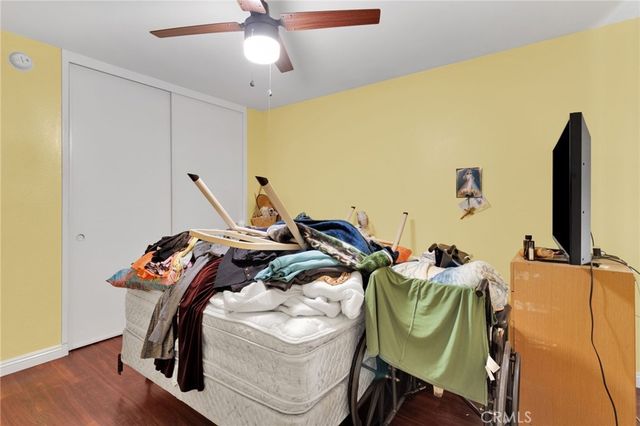 858 Coral Avenue, Hemet, CA 92543