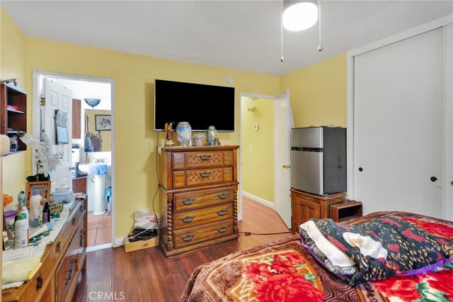 858 Coral Avenue, Hemet, CA 92543