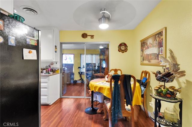 858 Coral Avenue, Hemet, CA 92543