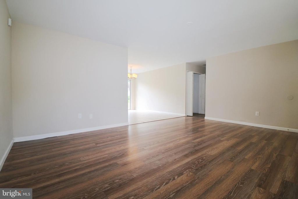 57 EAST LN, WILLINGBORO, NJ 08046 — photo 5