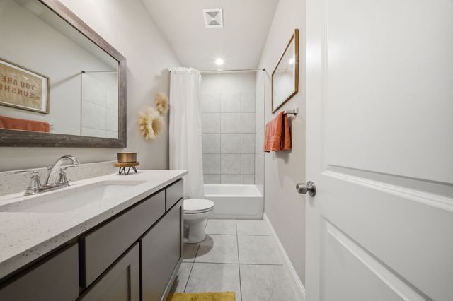 315 Bronco Drive, Pilot Point, TX 76258