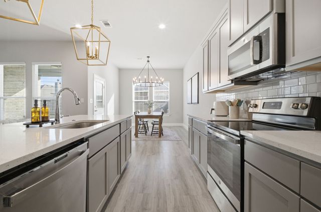 315 Bronco Drive, Pilot Point, TX 76258